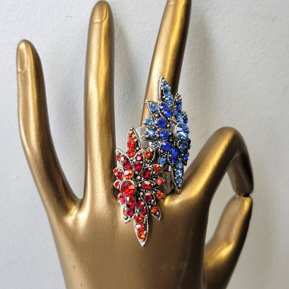 Red Rhinestone Adjustable Ring - Picture 4 of 7